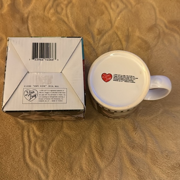 I Love Lucy “Knife Scene” Decal Mug - Picture 3 of 4